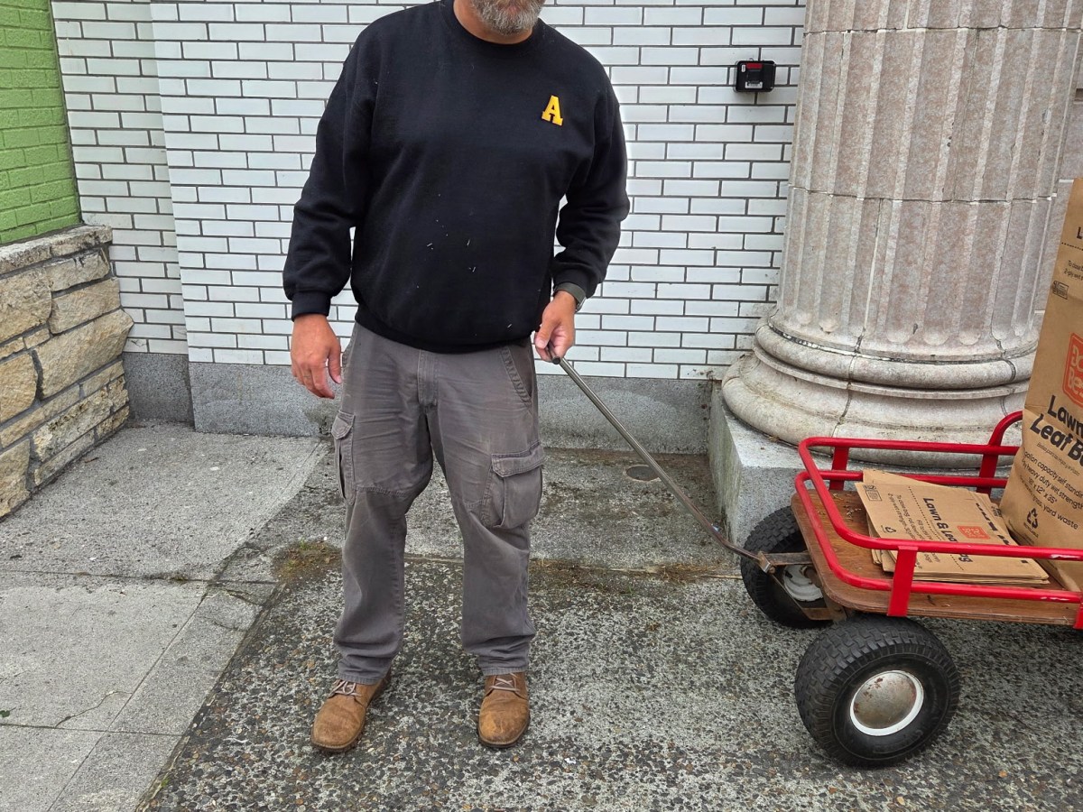 Campaign Update: September 12–16 – weeds in sidewalk cracks, dogs on the Riverwalk, BINGO balls, veteran coffee, conversations about city government, and writing with people who&nbsp;served.